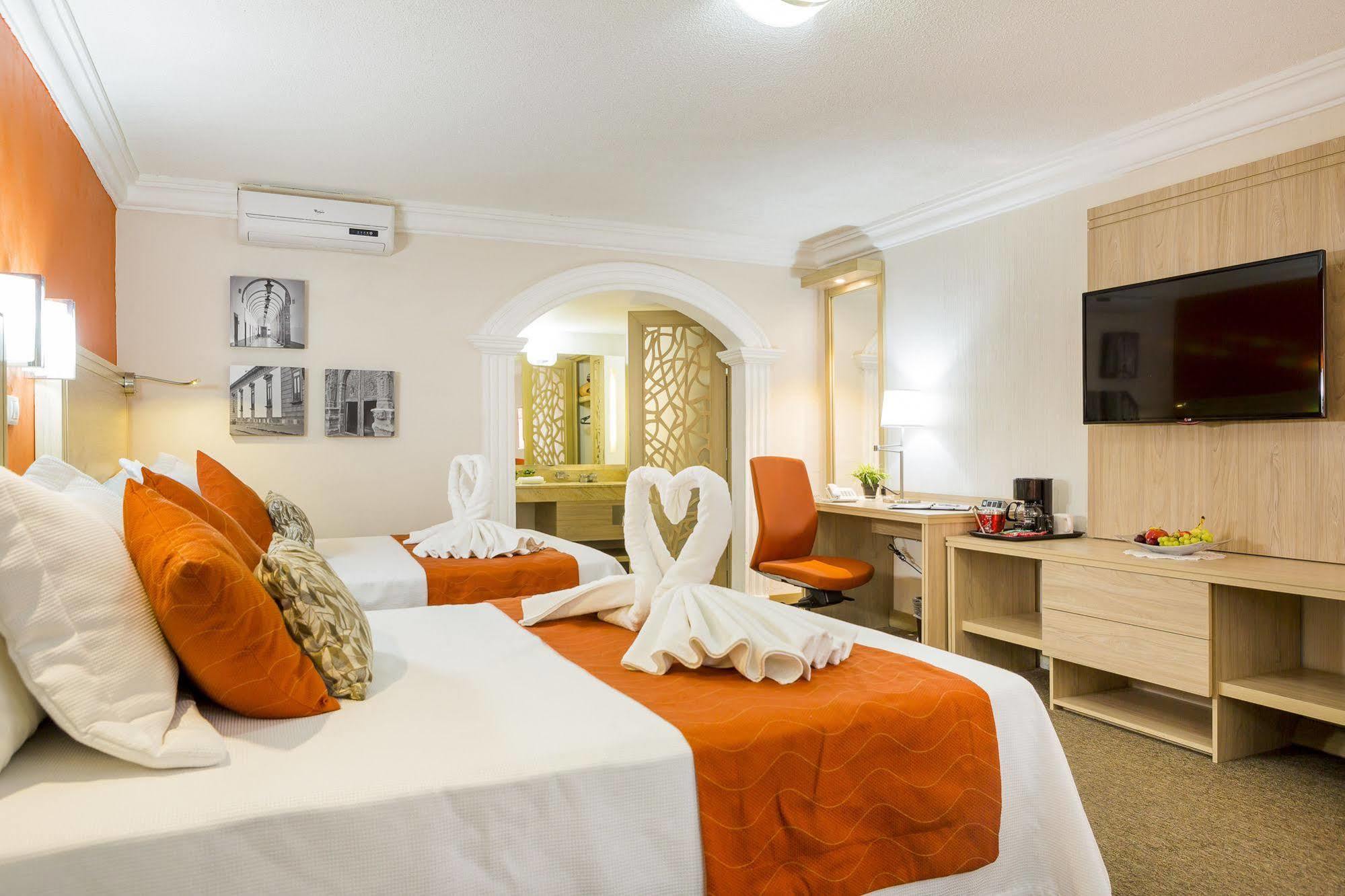 Hotel Flamingo 이라푸아토 외부 사진